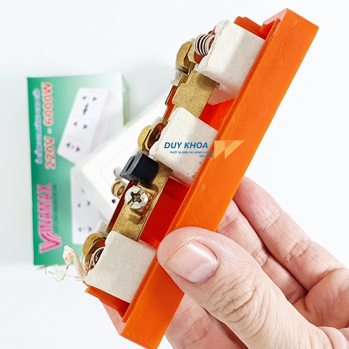 Ổ Cắm Điện Đế Cam Chịu Tải 3 Lõi Sứ Có màng che Và Không Màng Che Vinamax - Ảnh 5